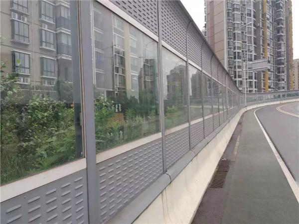 桥上声屏障